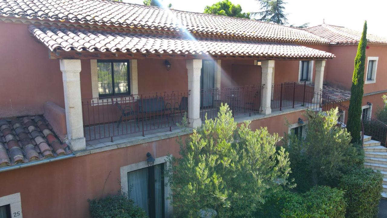 Hotel Du Mas Vinassan Exterior foto